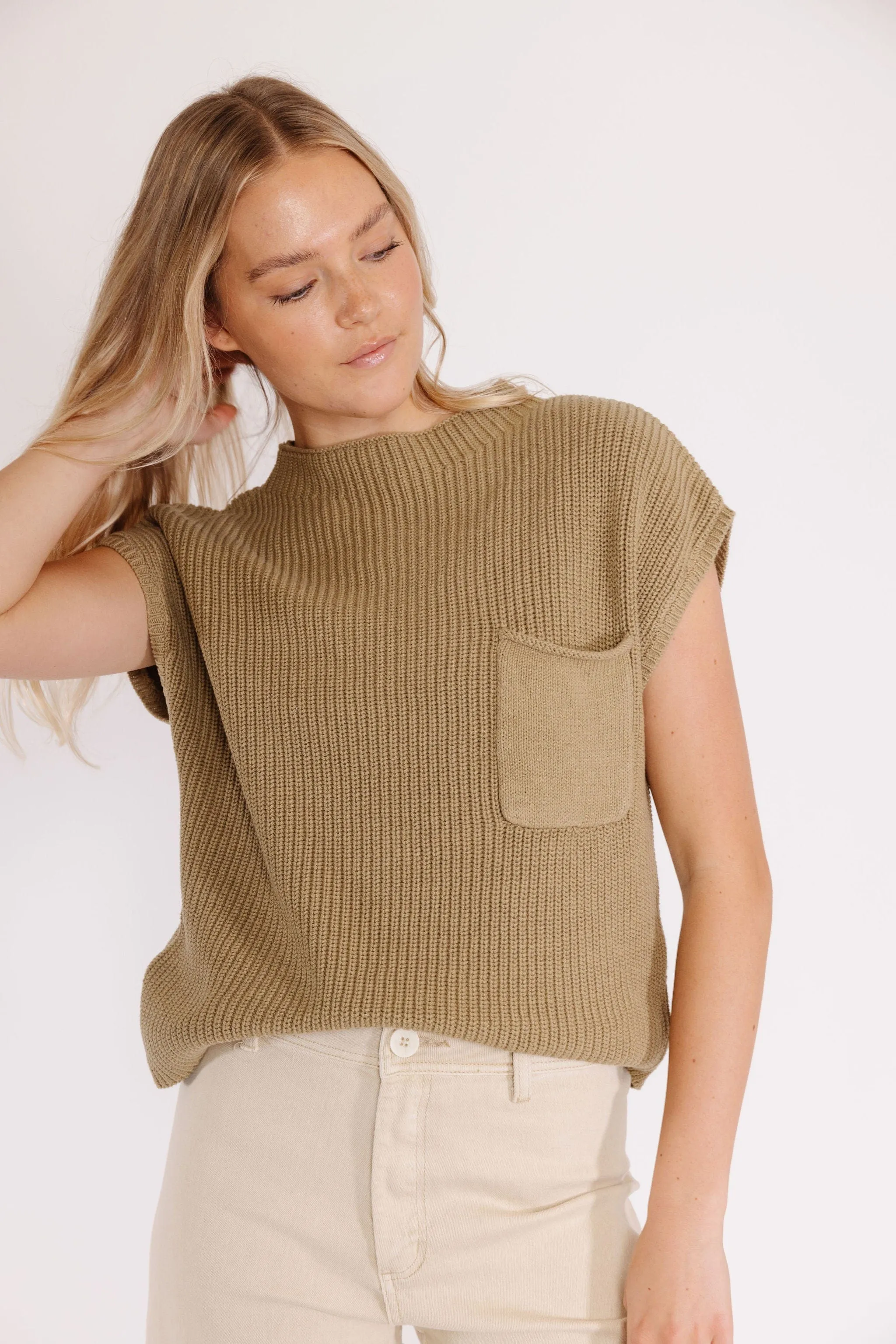 Pasco Sweater in Olive