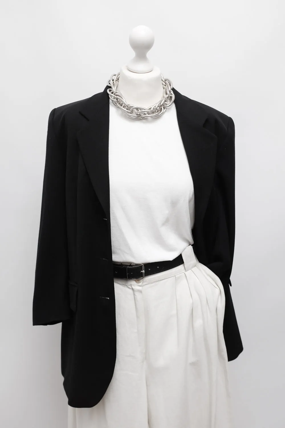 PURE LIGHT WOOL CLASSY BLACK BLAZER