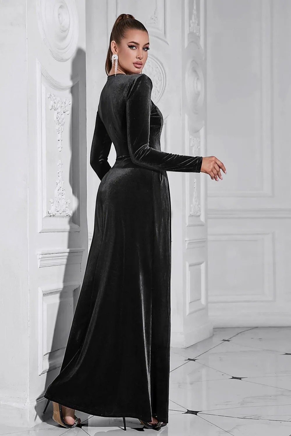 Sparkly A Line Velvet Maxi Dress with Long Sleeves